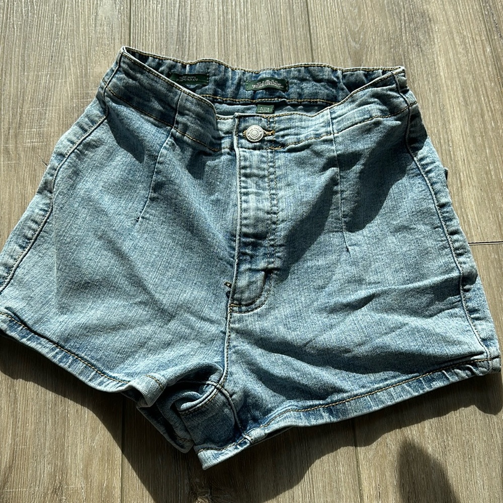 High rise denim shorts. Size 4